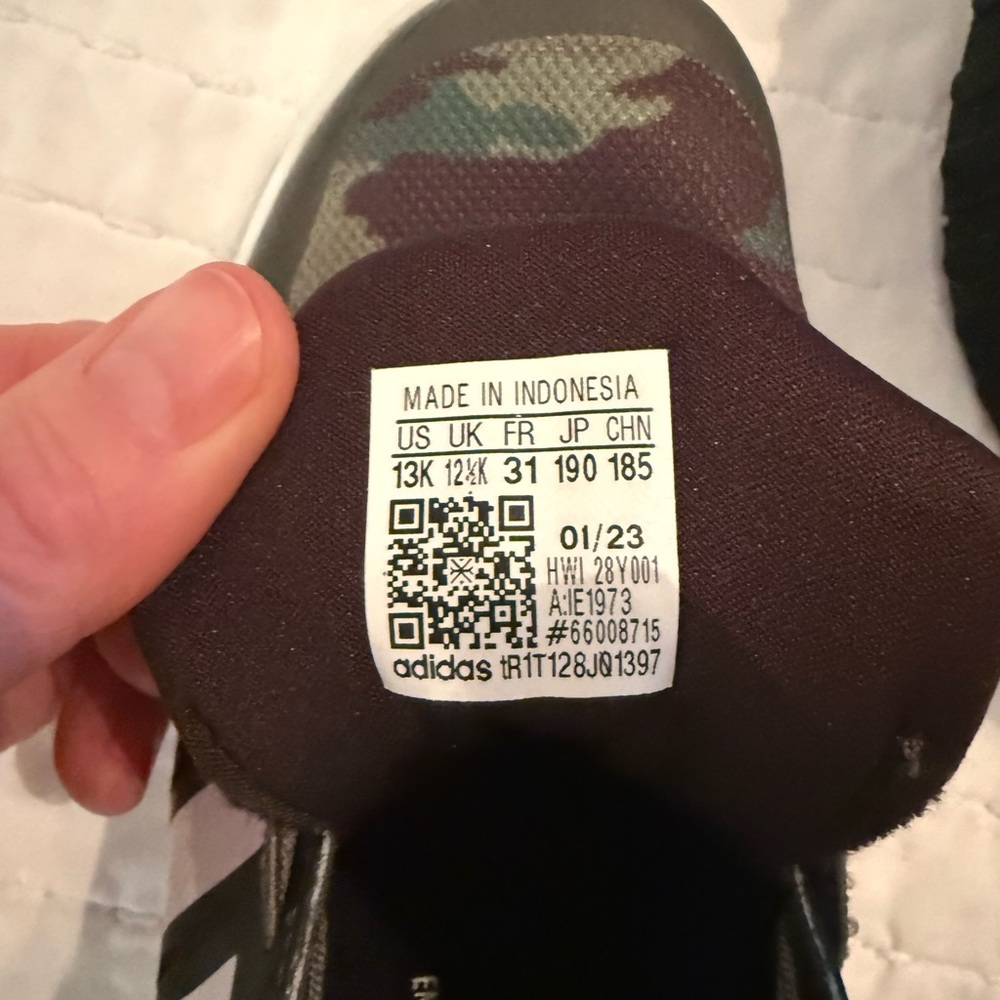 Size 13 Kids Adidas Camo Sneakers - Picture 4 of 5